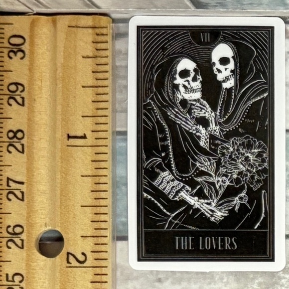 🌀10/$10🌀 Black & White Tarot Card Reusable Waterproof Vinyl Sticker Decal - Picture 1 of 1